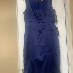 Jax beautiful NWT bodycon blue dress w invisible zipper and slit in back PROM